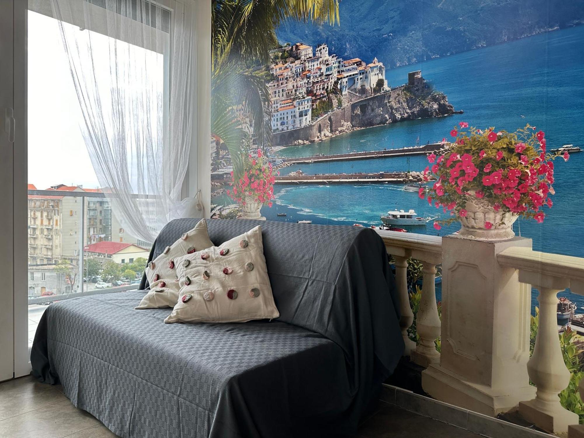 Il Gabbiano Savona "Luxury House" - Wifi, Parking, Shopping Center Apartamento Exterior foto