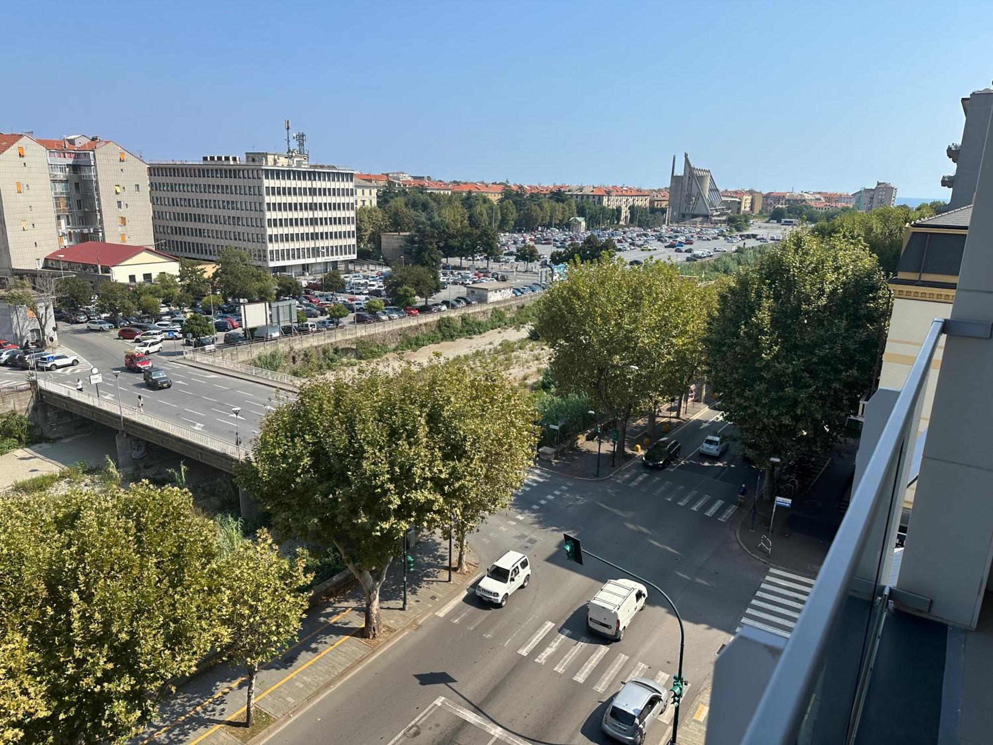 Il Gabbiano Savona "Luxury House" - Wifi, Parking, Shopping Center Apartamento Exterior foto